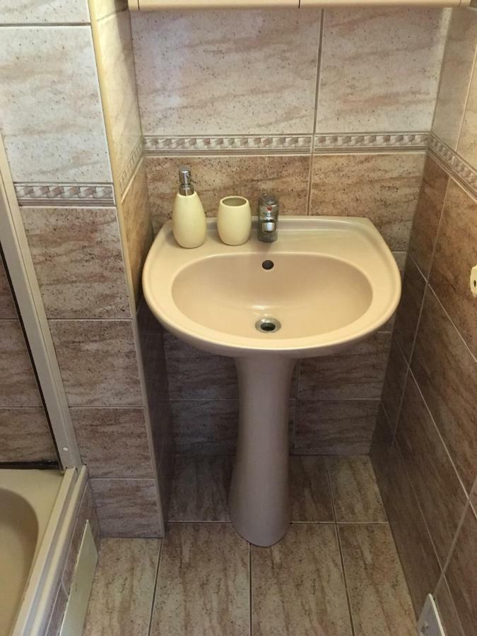 شقة Dvacitka تشيسكي بوديوفيتسه المظهر الخارجي الصورة